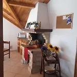 Le Rondini Apartment *