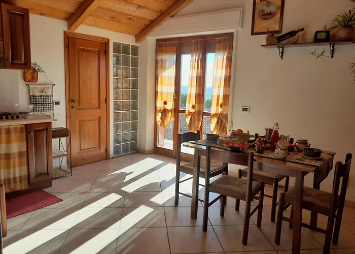 Le Rondini Apartment