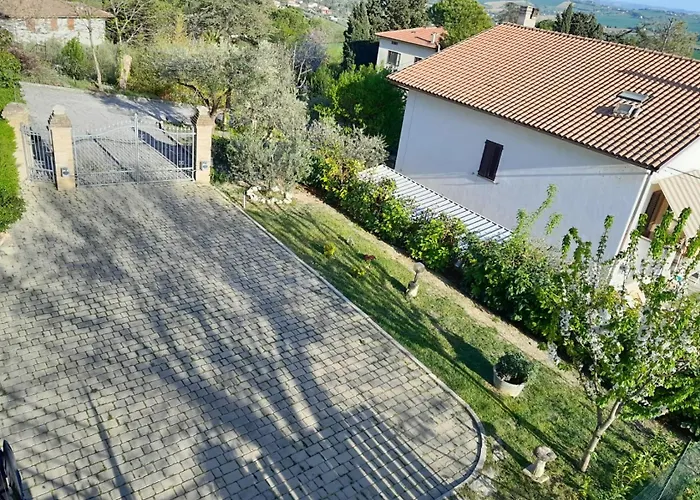 Le Rondini Apartment Corinaldo